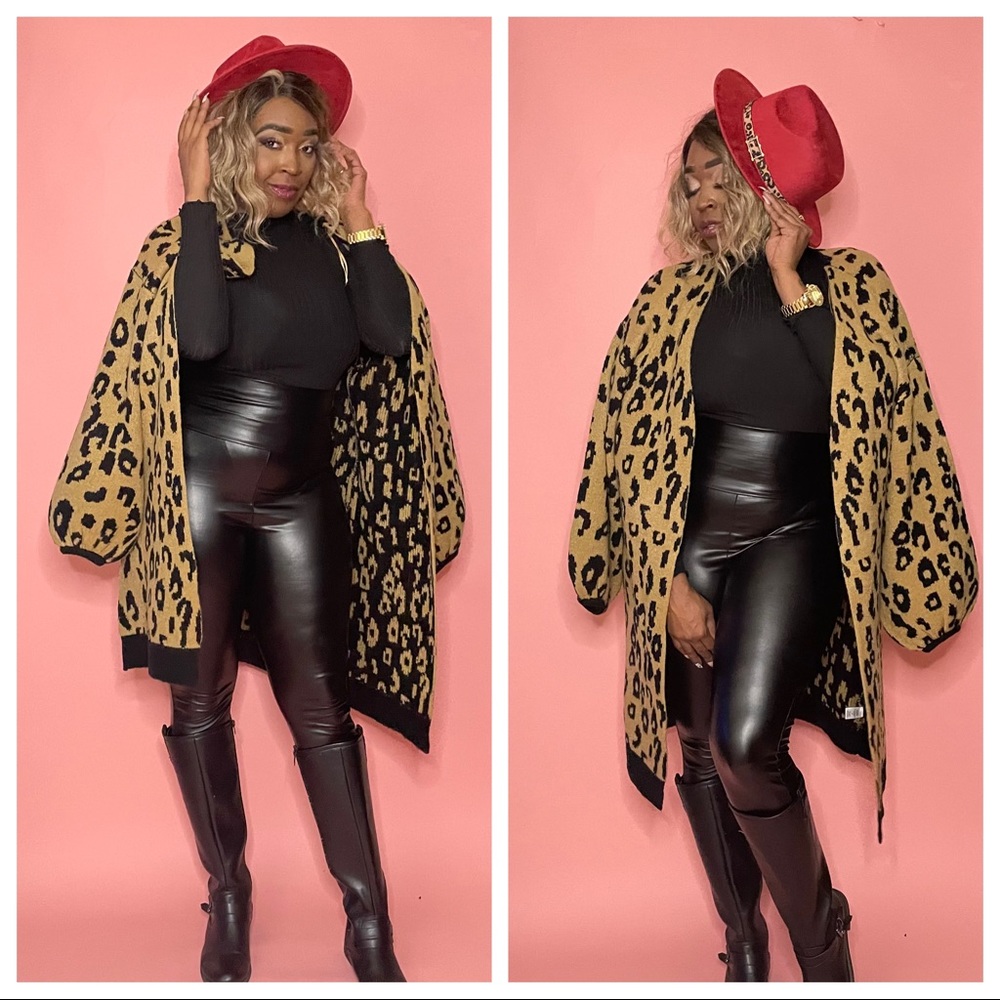 OVERSIZED LEOPARD PRINT LONG CARDIGAN SWEATER STATEMENT SLEEVES - Picture 8 of 16